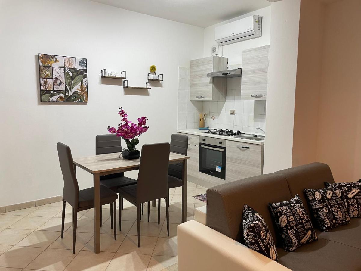 Civico 2 Apartment Сасари Екстериор снимка