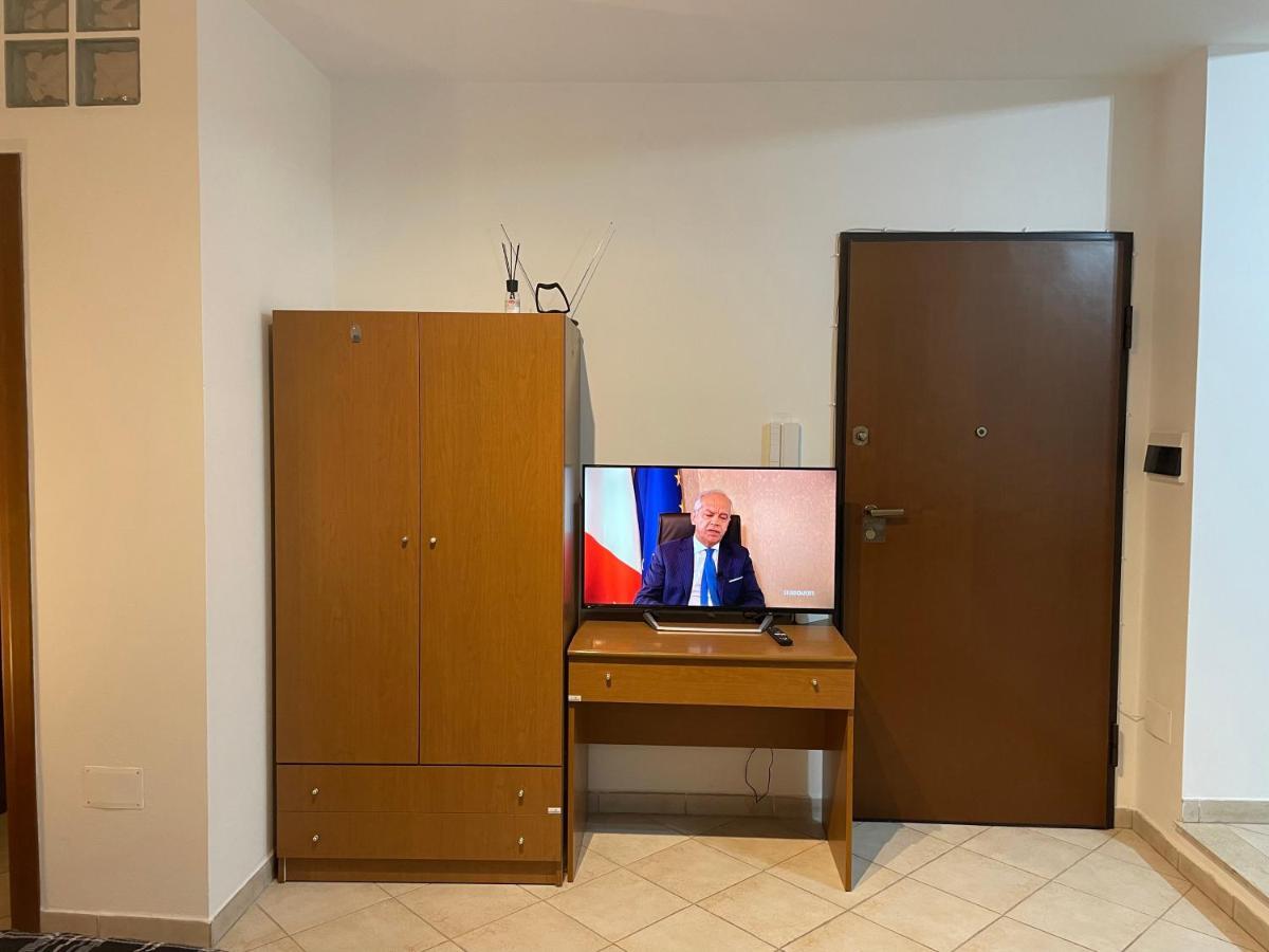 Civico 2 Apartment Сасари Екстериор снимка